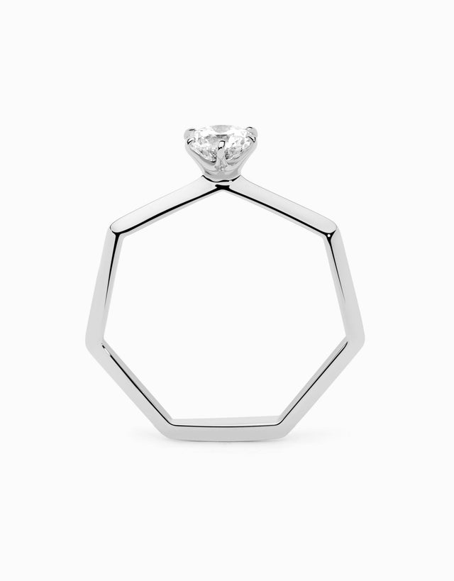 HeptaSolitaire Ring · 0.50ct Diamond