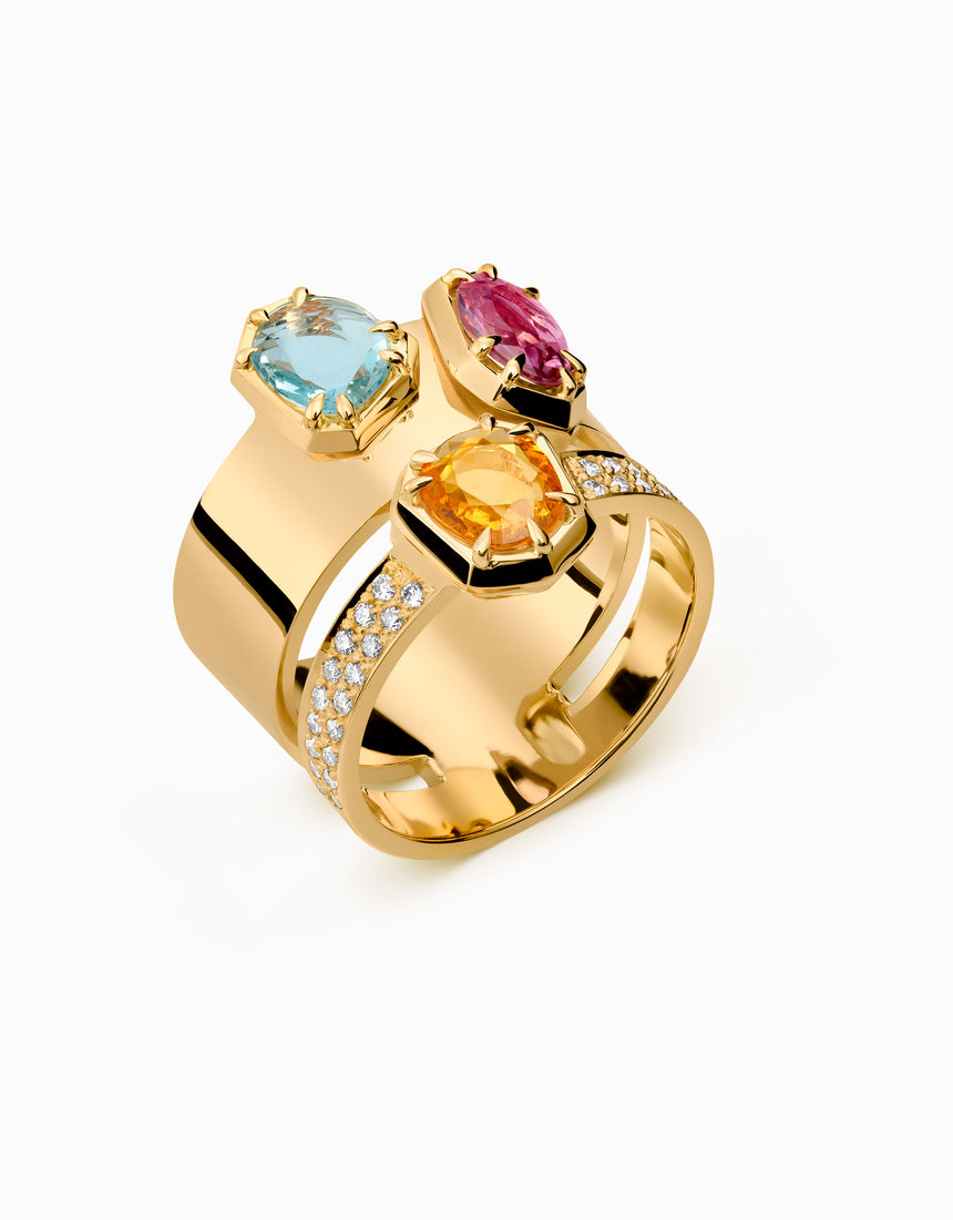 Gallery Sapphire Ring · Triplet