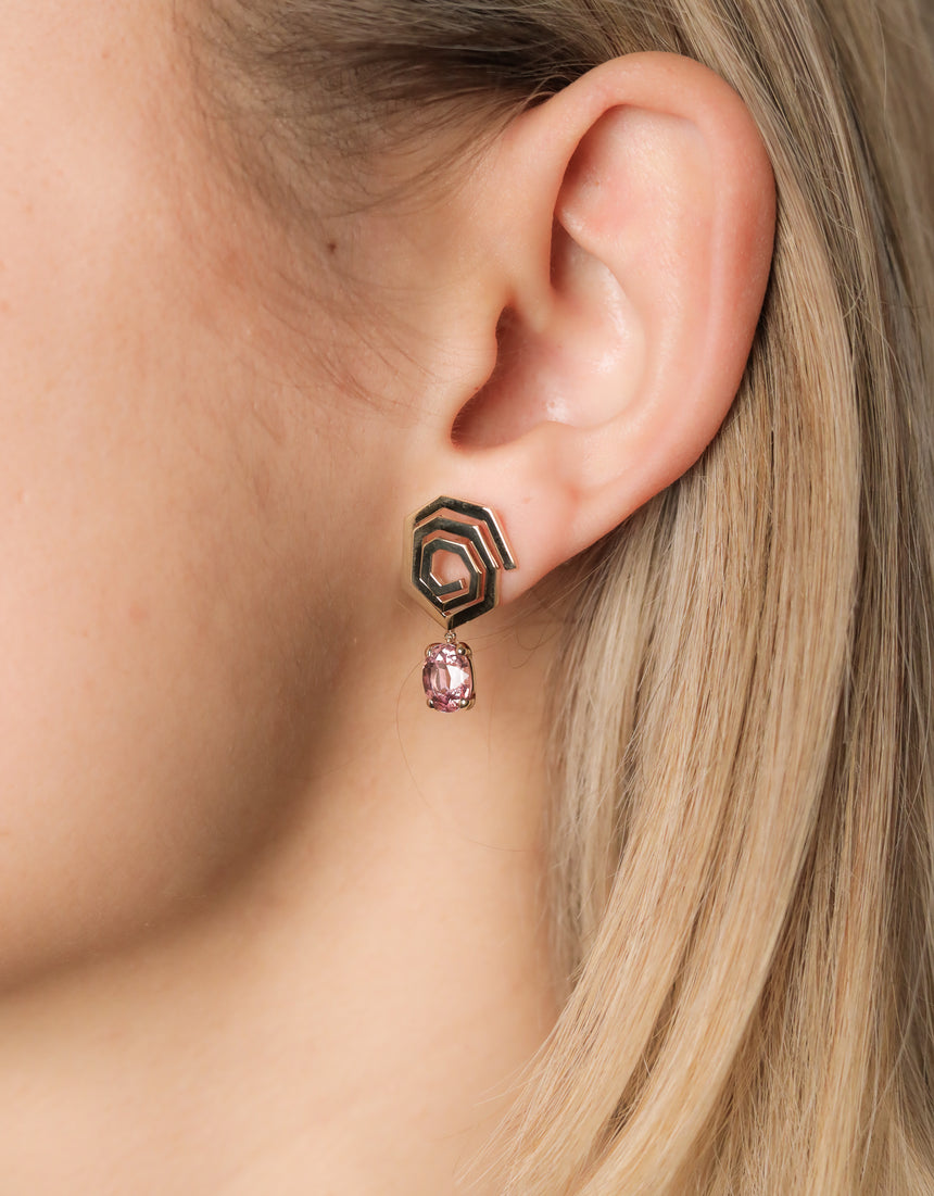 Pendientes Helix · Granate Malay