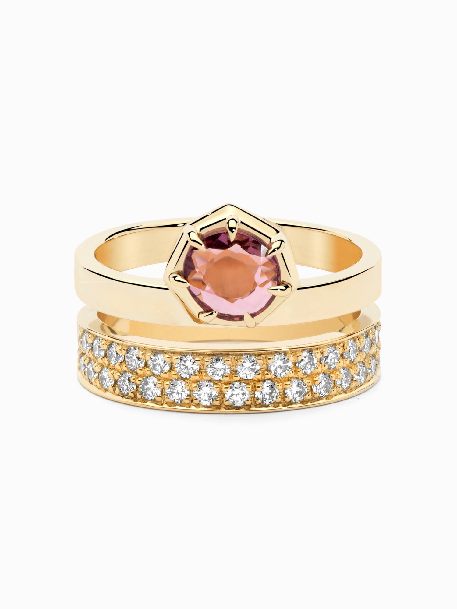 N.34 · Gold and pink sapphire ring