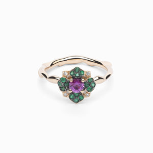 Anillos de compromiso verdes