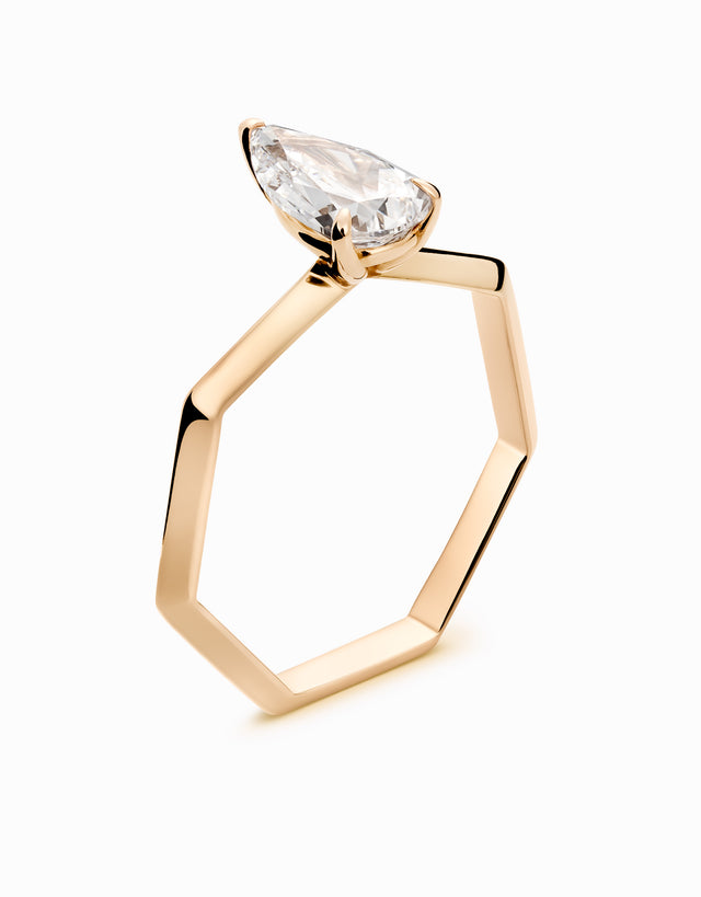 Anell Solitaire · Diamond Pear